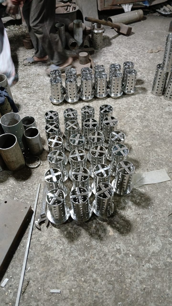 Casting flasks with cross-brace tops