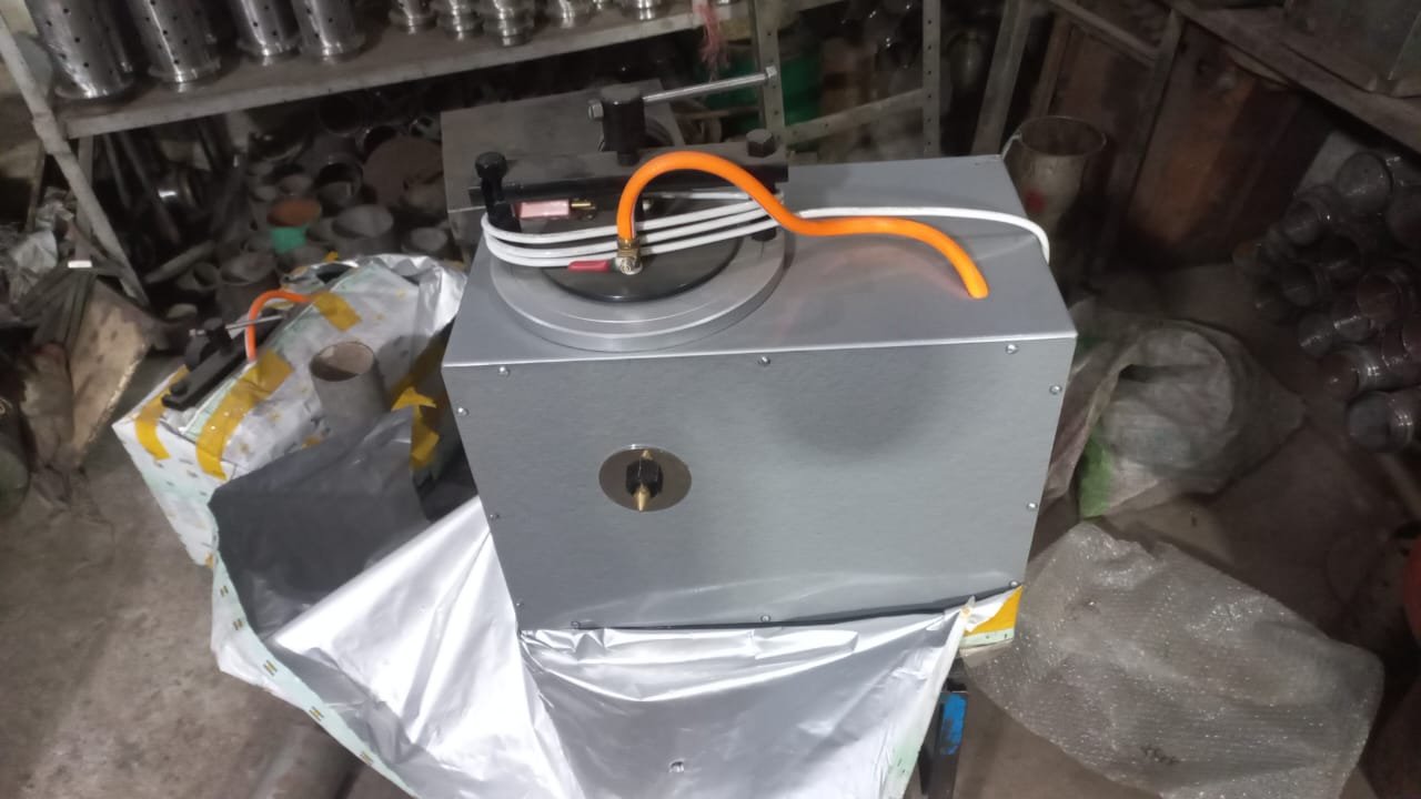 Wax Injector Machines manufactured by AHMAD ENGINEERING WORKS — finished unit